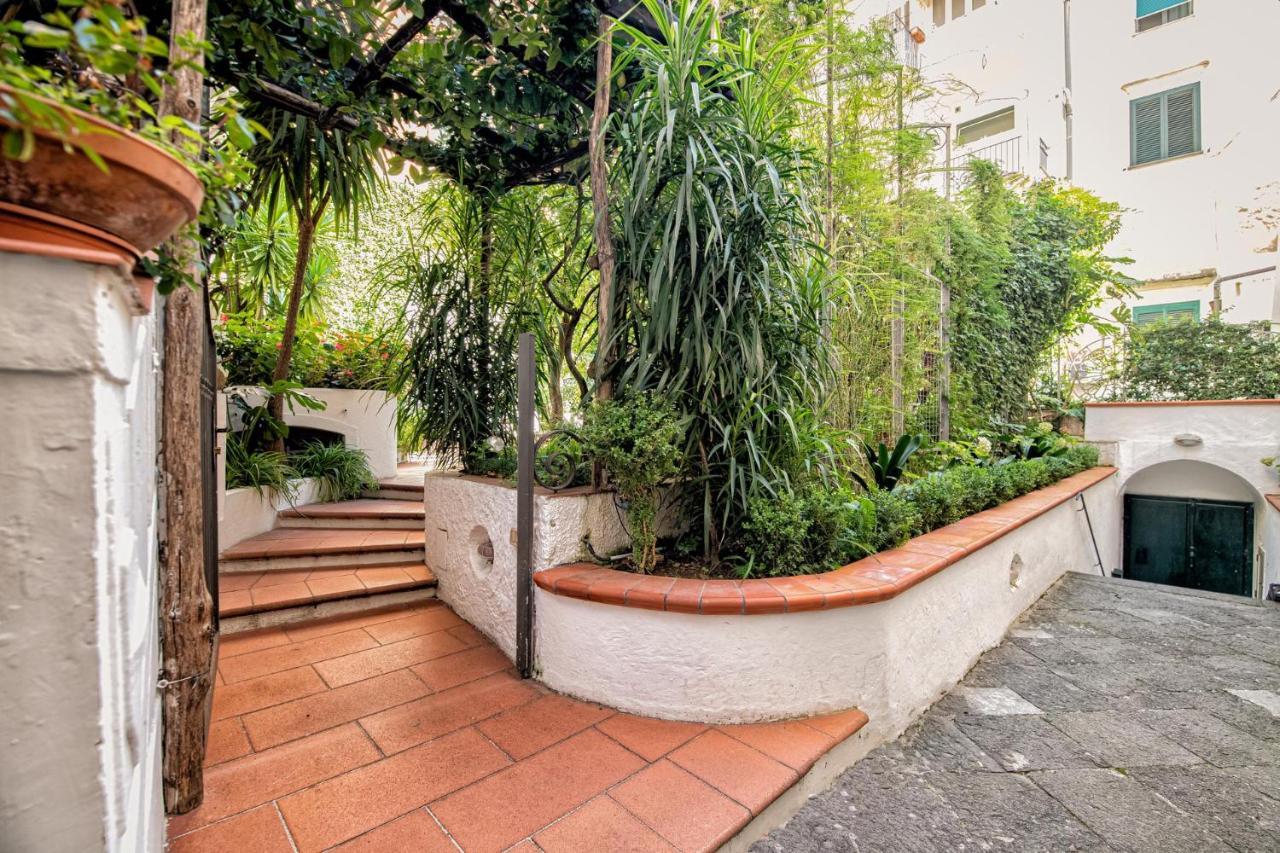 Amalfi Centre Flats Apartman Kültér fotó