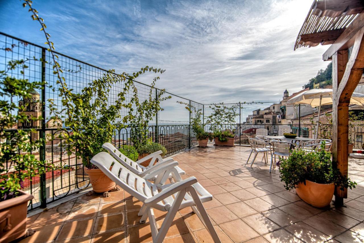 Amalfi Centre Flats Apartman Kültér fotó
